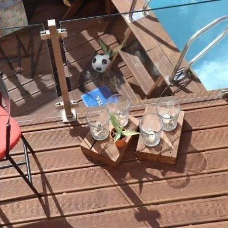 Bed and Breakfast Mappamundo Ribamar (Torres Vedras)